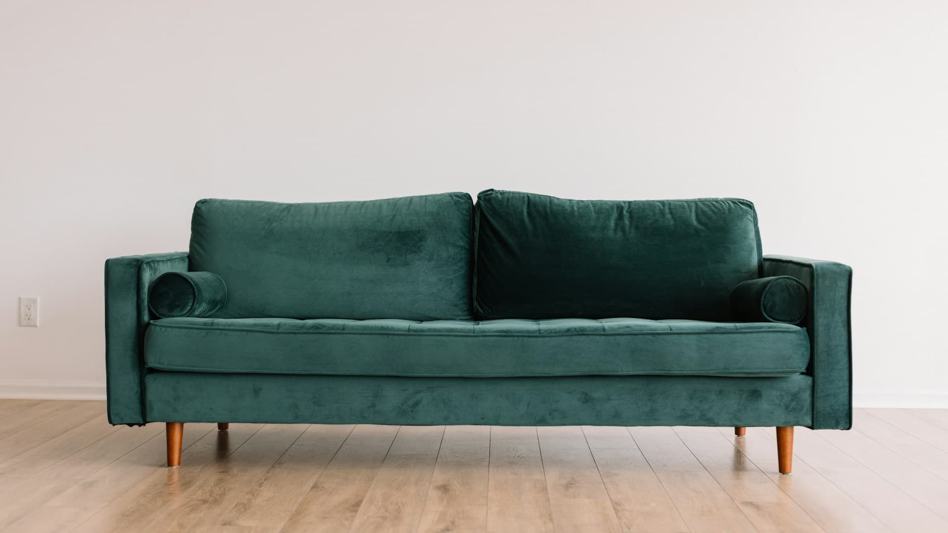 Продајни салони